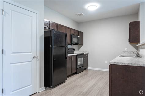 Union Landing Apartments .